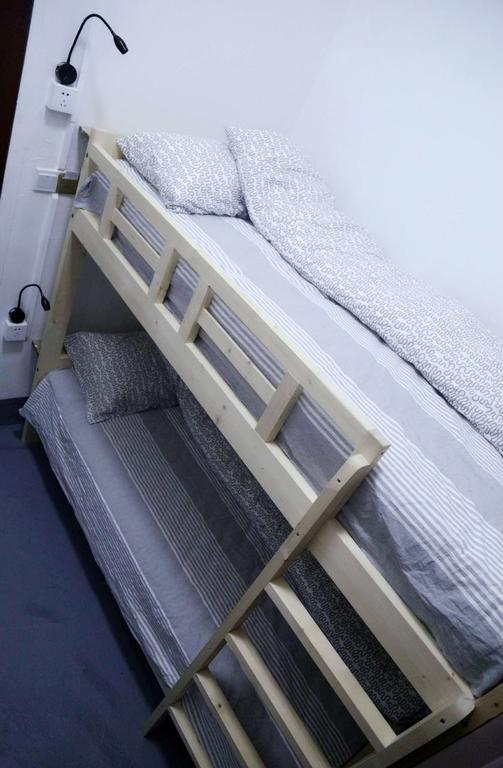 גואנגג'ואו Zhaohuaxishi Youth Hostel מראה חיצוני תמונה