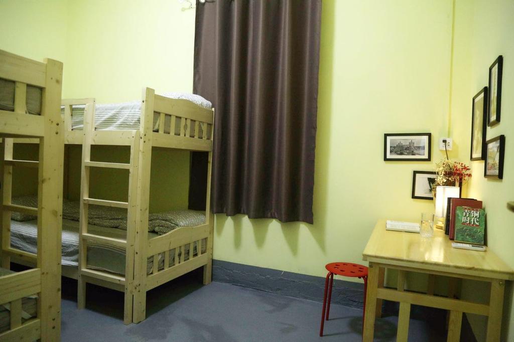 גואנגג'ואו Zhaohuaxishi Youth Hostel מראה חיצוני תמונה