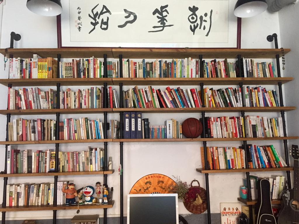גואנגג'ואו Zhaohuaxishi Youth Hostel מראה חיצוני תמונה